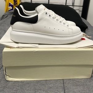 COPY - Alexander McQueen size 44